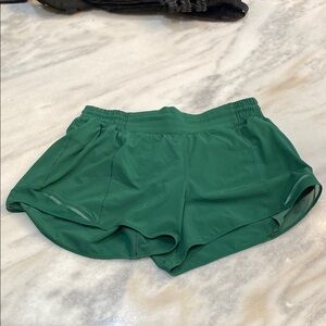 Lululemon Hotty Hot 4” High Rise Green Women's Shorts